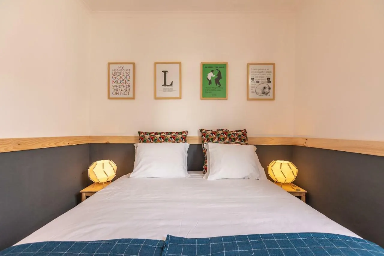 Fantastic Family Apartment In Estrela Лиссабон